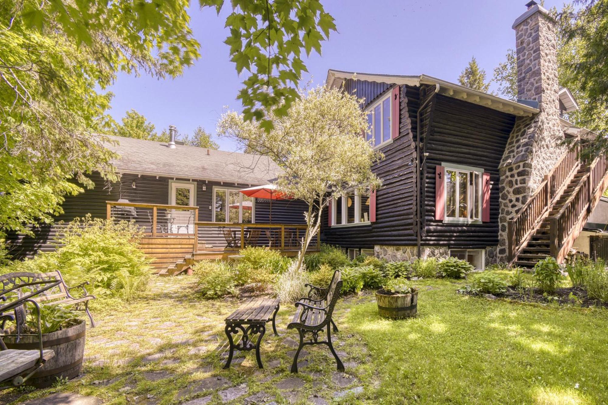 Auberge Le Lupin-Self Check-In Монт-Тремблант Екстериор снимка
