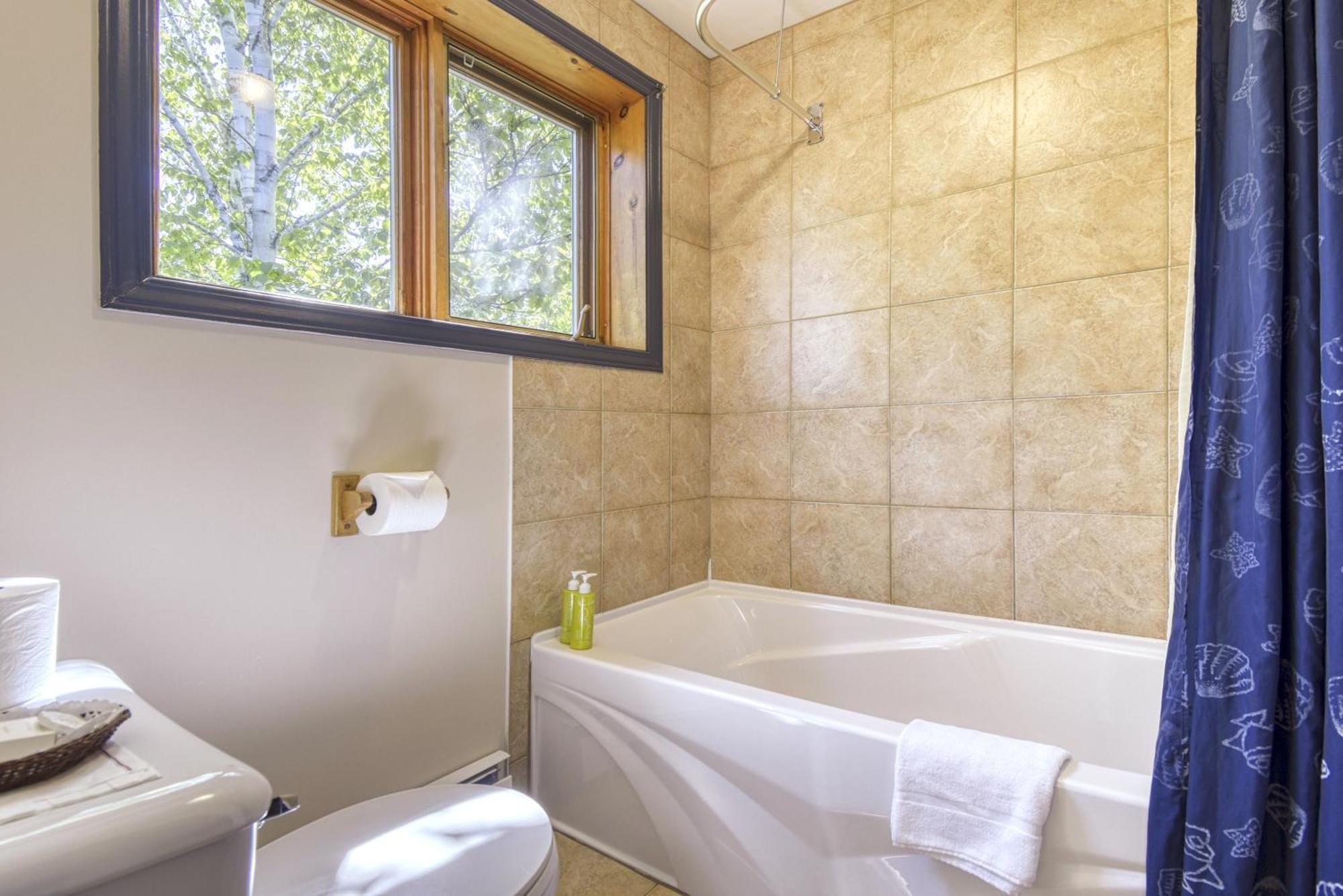 Auberge Le Lupin-Self Check-In Монт-Тремблант Екстериор снимка