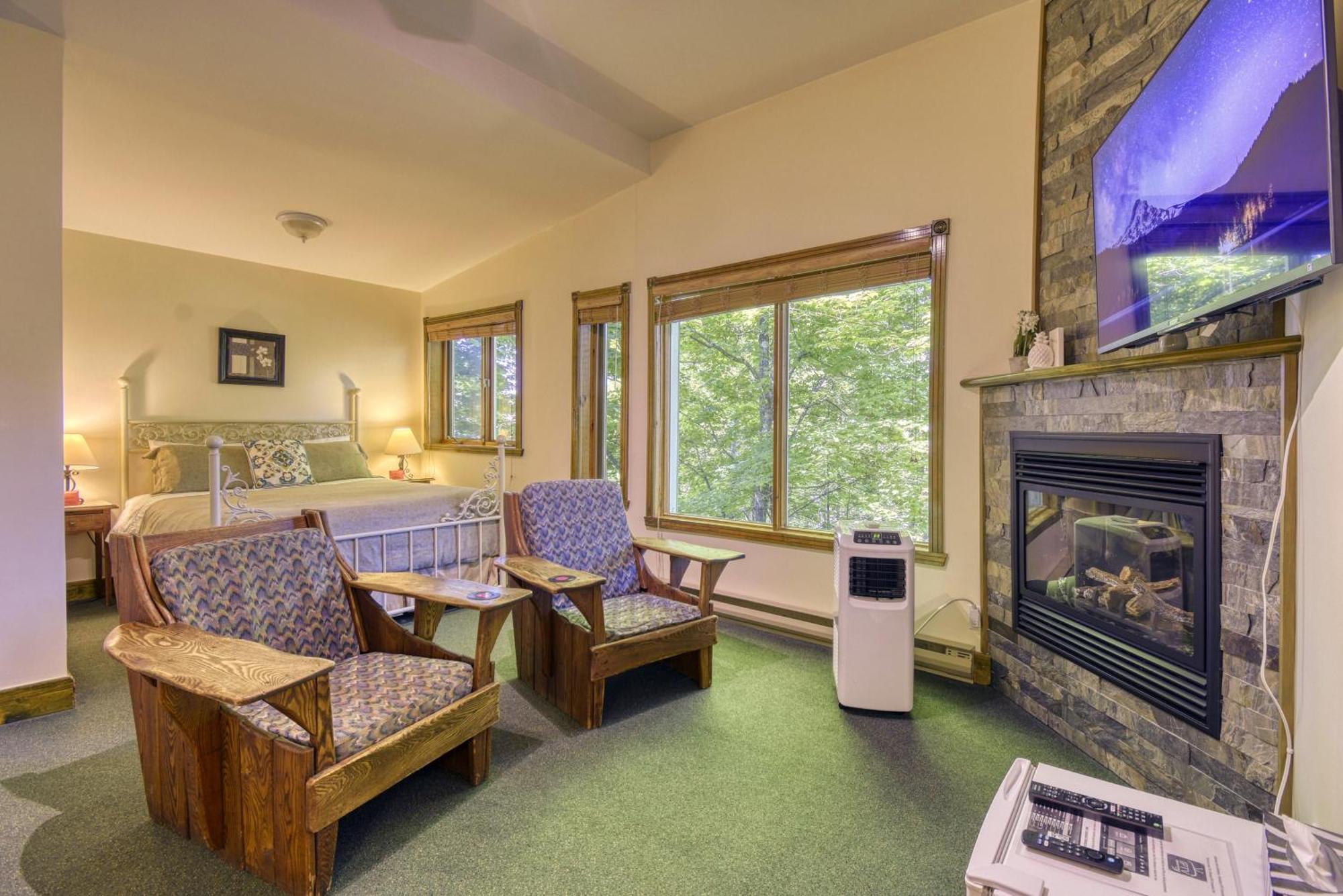 Auberge Le Lupin-Self Check-In Монт-Тремблант Екстериор снимка