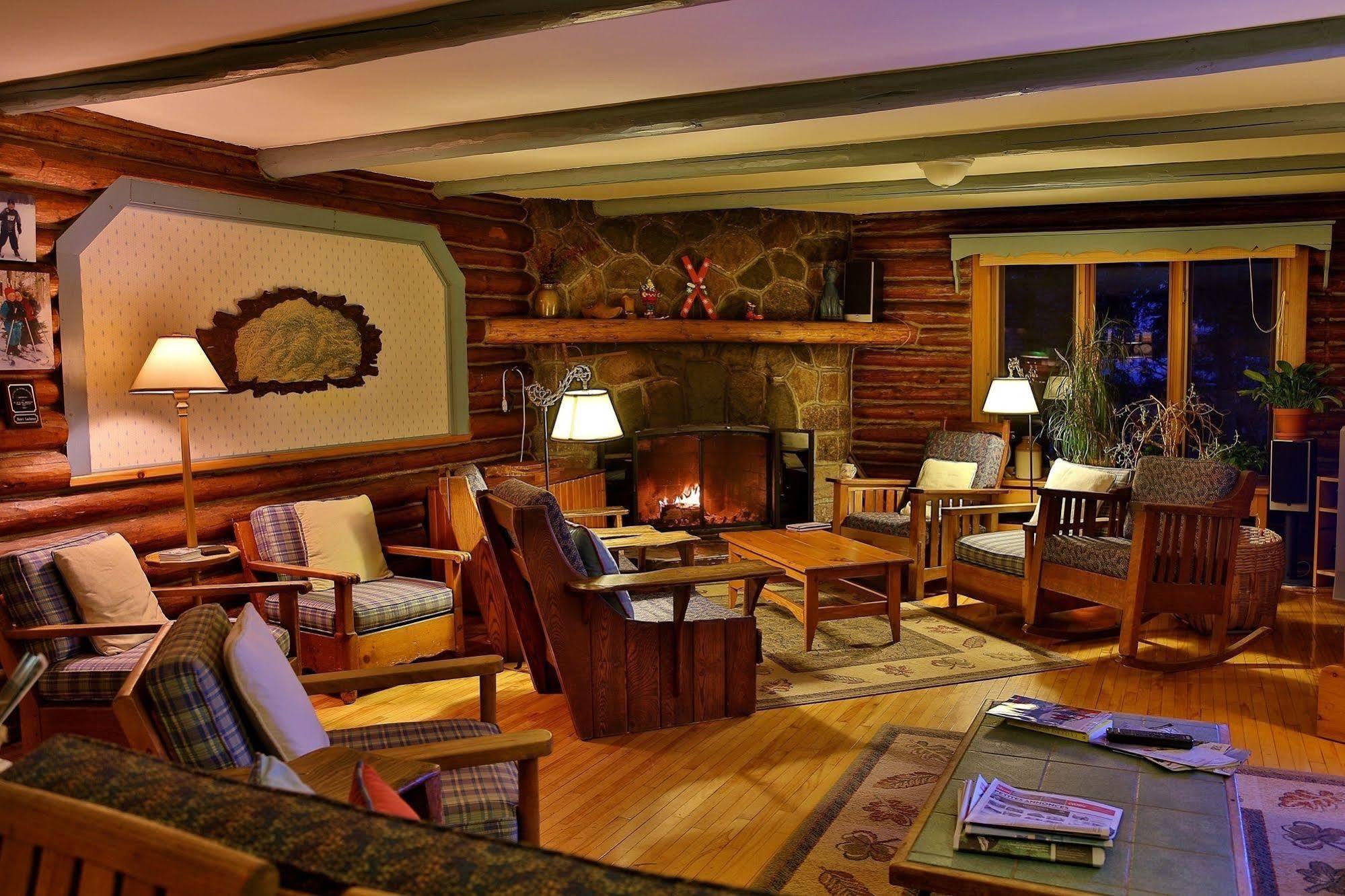 Auberge Le Lupin-Self Check-In Монт-Тремблант Екстериор снимка